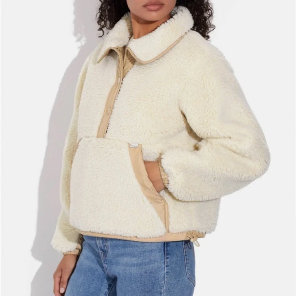 NWT COACH Sherpa Jacket Stand-Up Collar‎ Pull Over In Recycled Polyester Cream